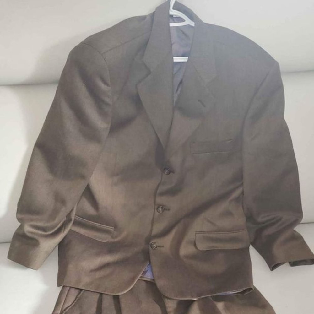 Both for $65 - Mens America Two Piece suit - Blazer (sz 42) & Pants (sz 34) made